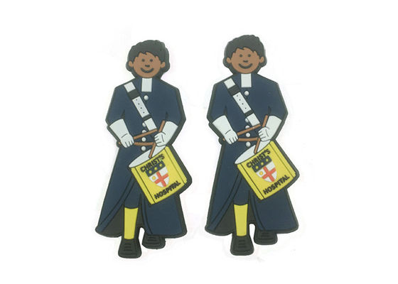 مغناطيسات الثلاجة المطاطية ذات 12 لونًا مستديرة / مربعة أو مقاس مخصص سهلة التلصق المزود