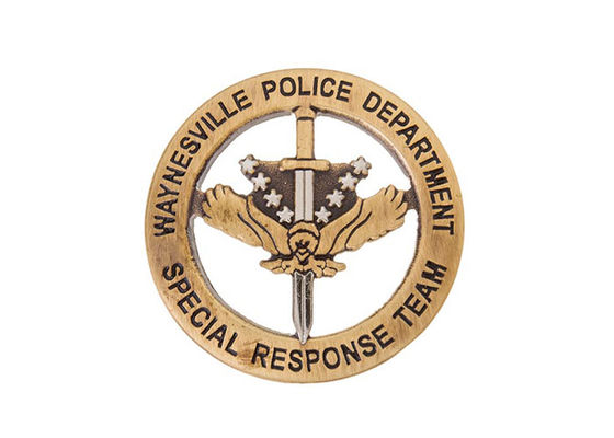 البروشة المخصصة الدبوس الصلب المسمار للصديقة المرأة الهدية المجوهرات المزود